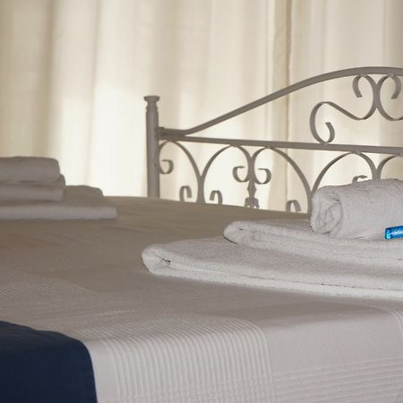 Lullymia Bed and Breakfast Crotone Exteriör bild