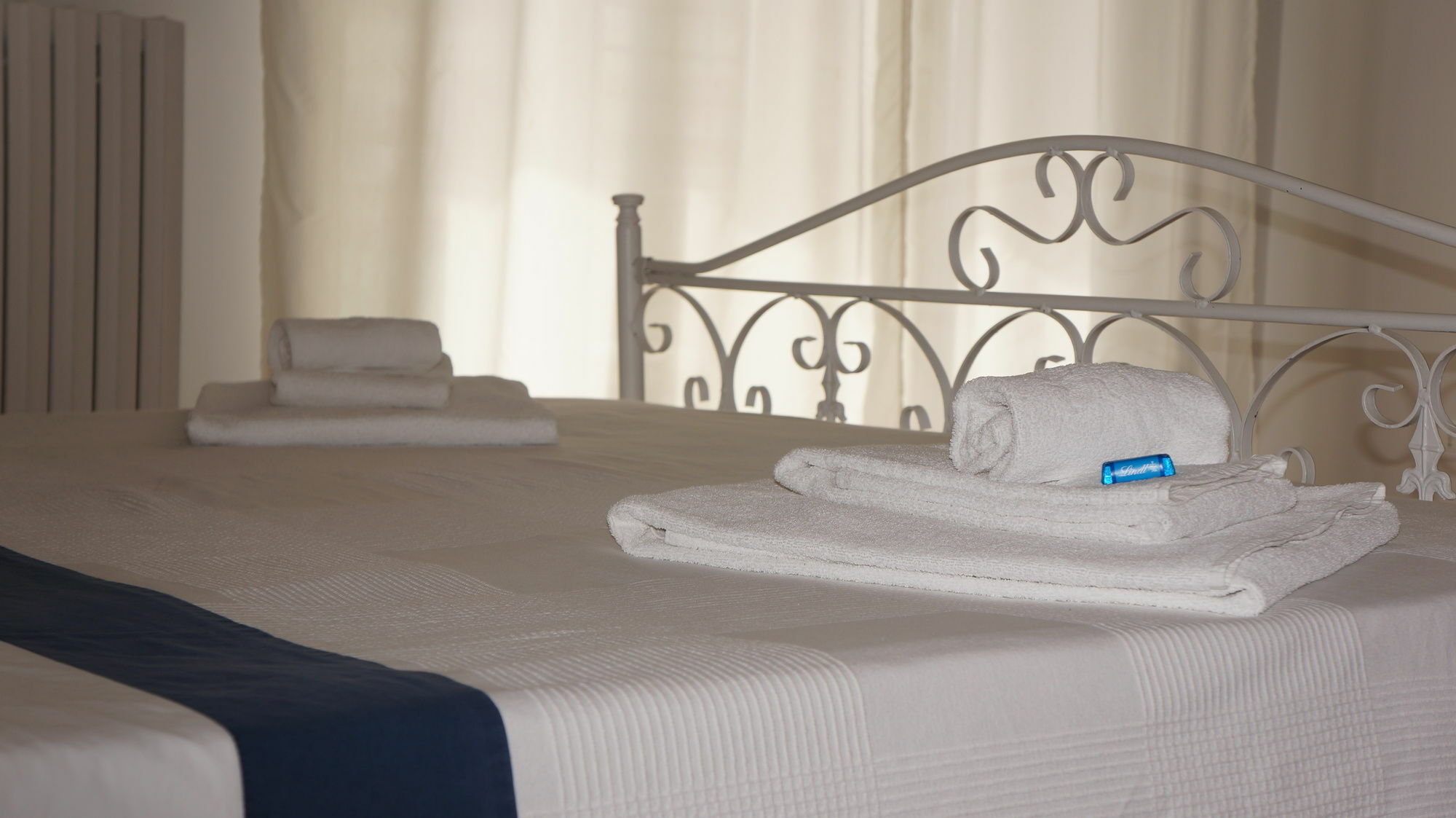 Lullymia Bed and Breakfast Crotone Exteriör bild